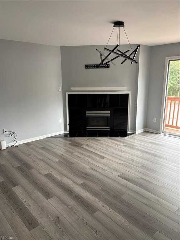 1563 N King St - Photo 3 of 13