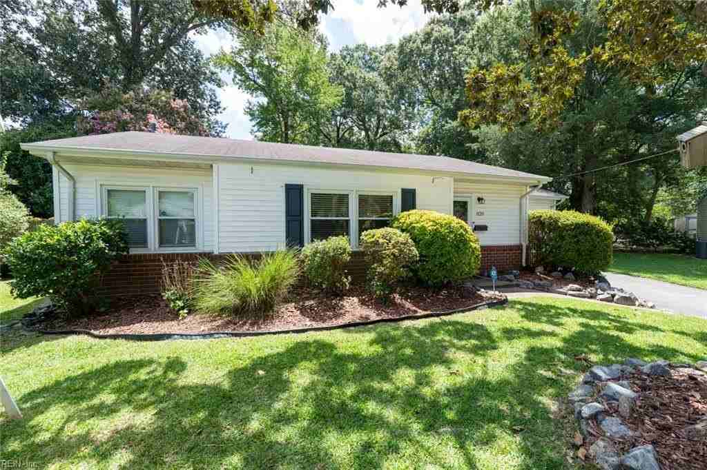 820 Plainsman Ct - Photo 4 of 50