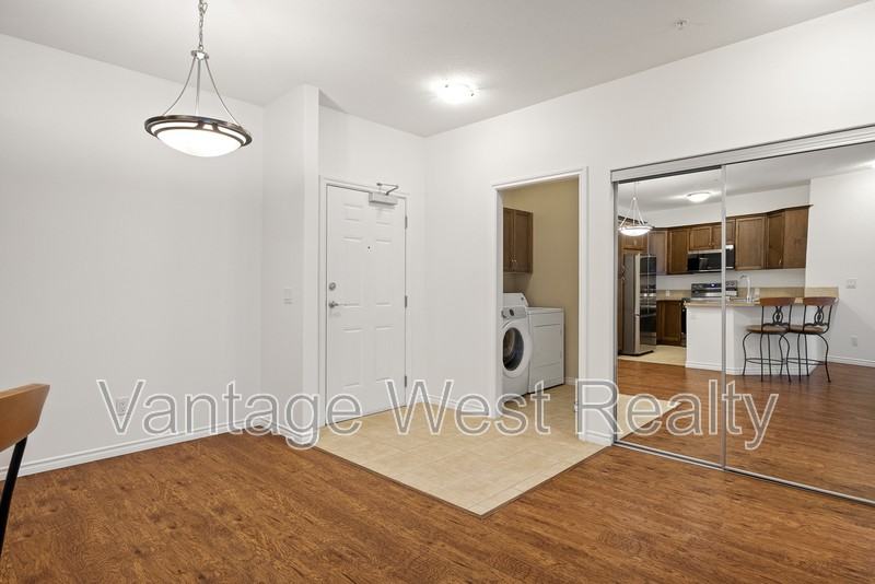104 Harvey Ave - Photo 7 of 27