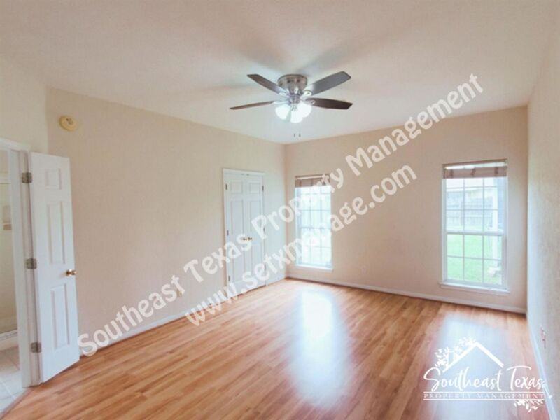 7920 Buttercup Ln - Photo 7 of 13