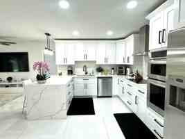 featured image of 121 Eider Court
