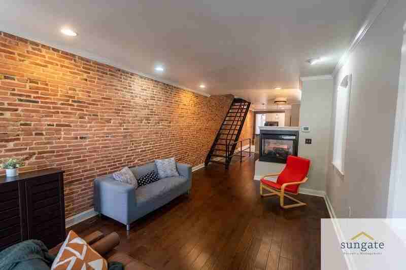 3029 Odonnell St - Photo 3 of 32