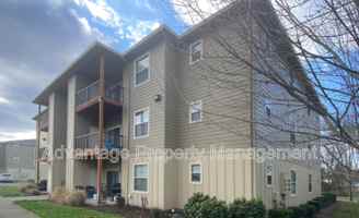 featured image of 519 Catron St N