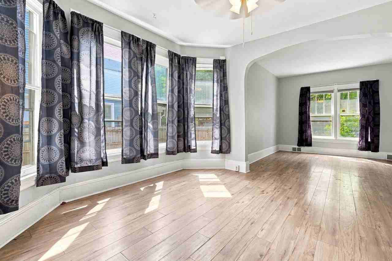 2625 2nd Ave S #1 - Photo 5 of 25