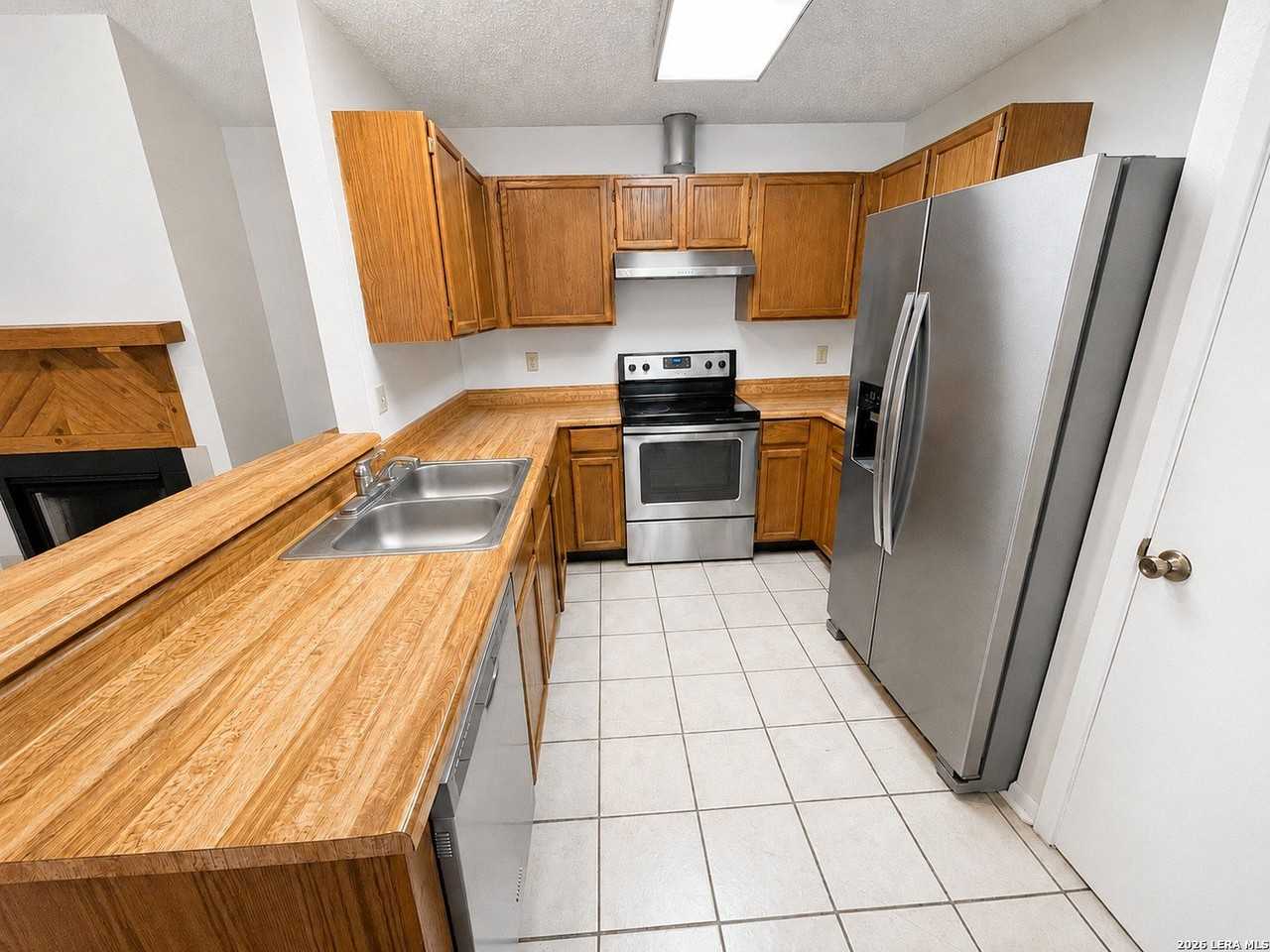 3418 Ridge Ash - Photo 3 of 11