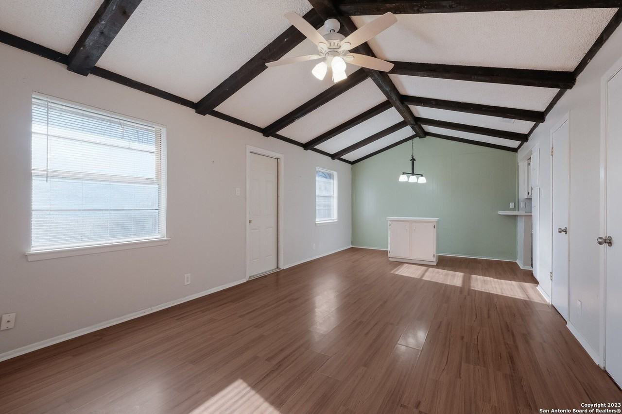 4730 CASA BELLO ST - Photo 5 of 22