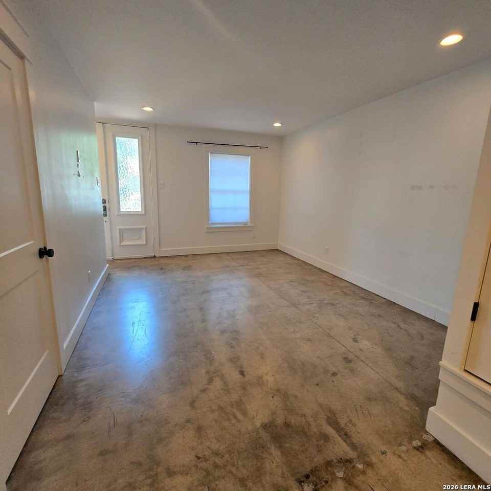 230 W Craig Pl #230 - Photo 7 of 15
