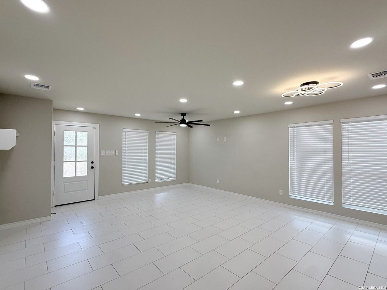 730 Groff - Photo 3 of 23