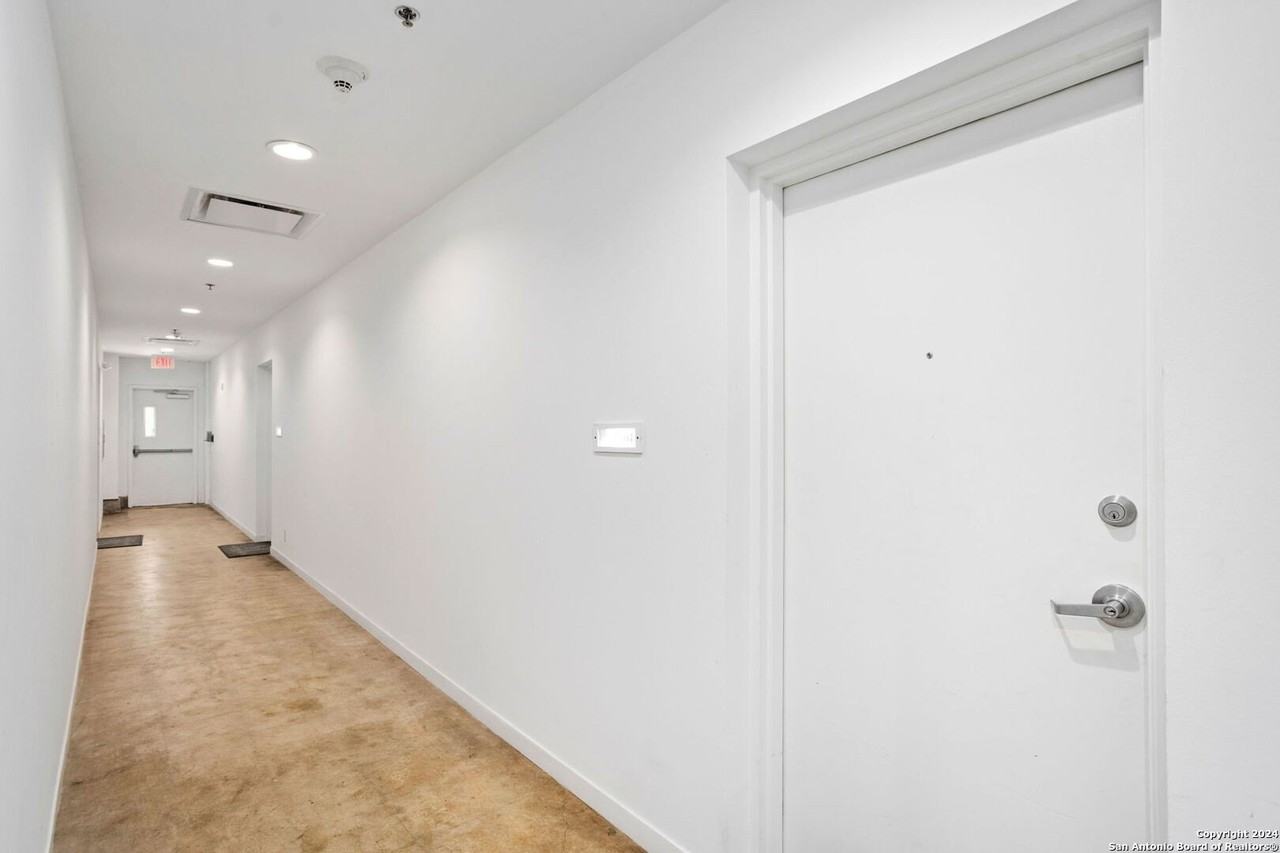 1115 S ALAMO ST #3204 - Photo 7 of 27