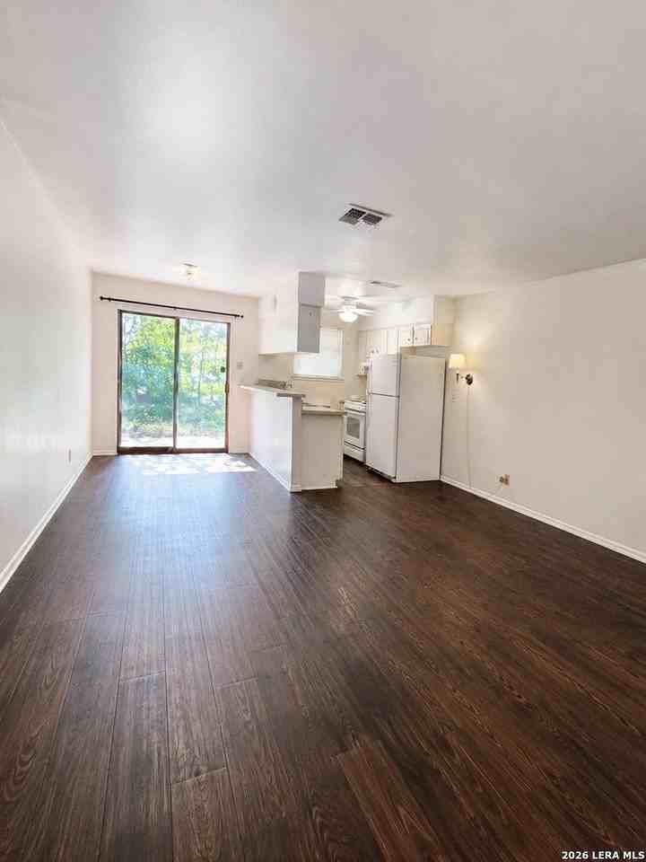 2119 DARWIN DR - Photo 2 of 18