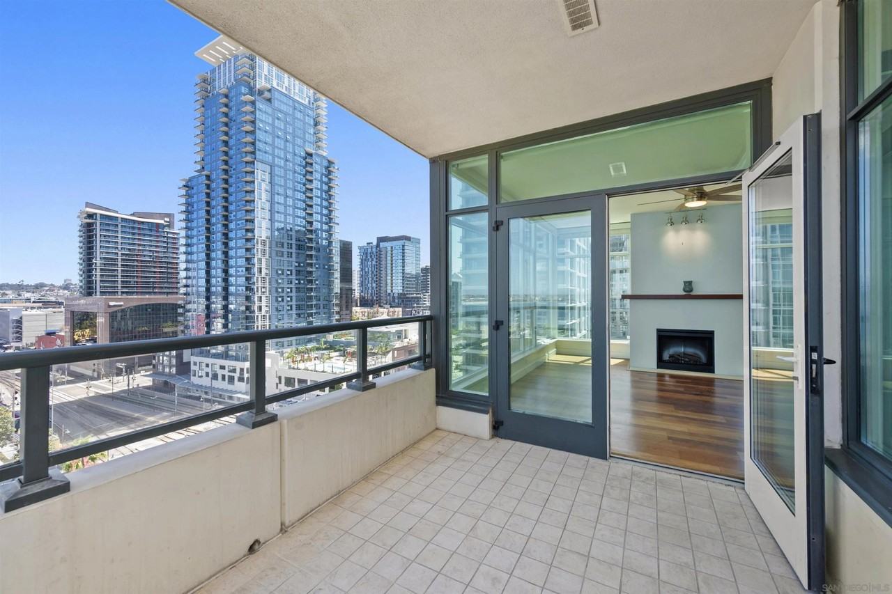 1205 Pacific Highway #1203 - Photo 7 of 39