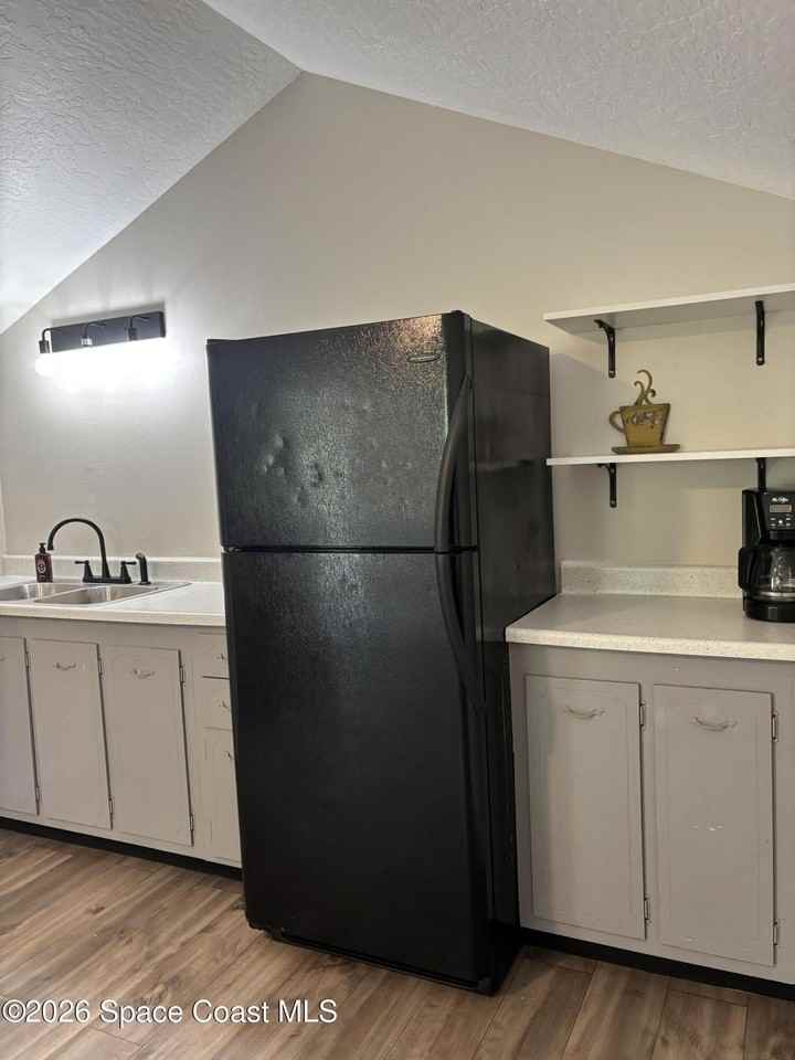 1903 Fletcher St - Photo 5 of 11