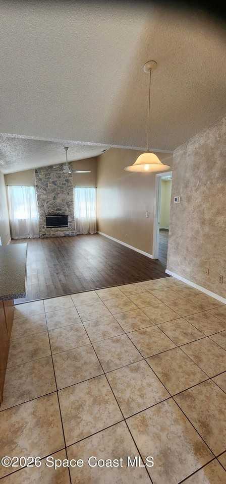 1660 Wake Forest Rd Nw - Photo 4 of 29