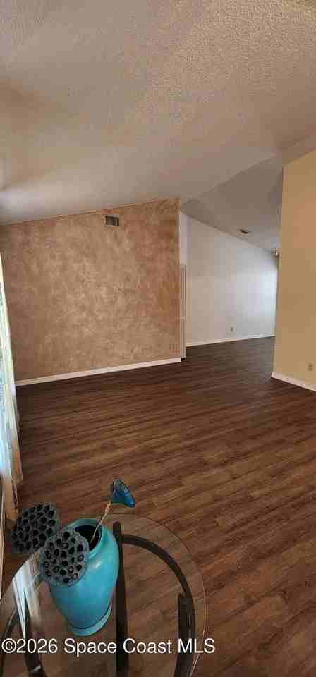 1660 Wake Forest Rd Nw - Photo 6 of 29