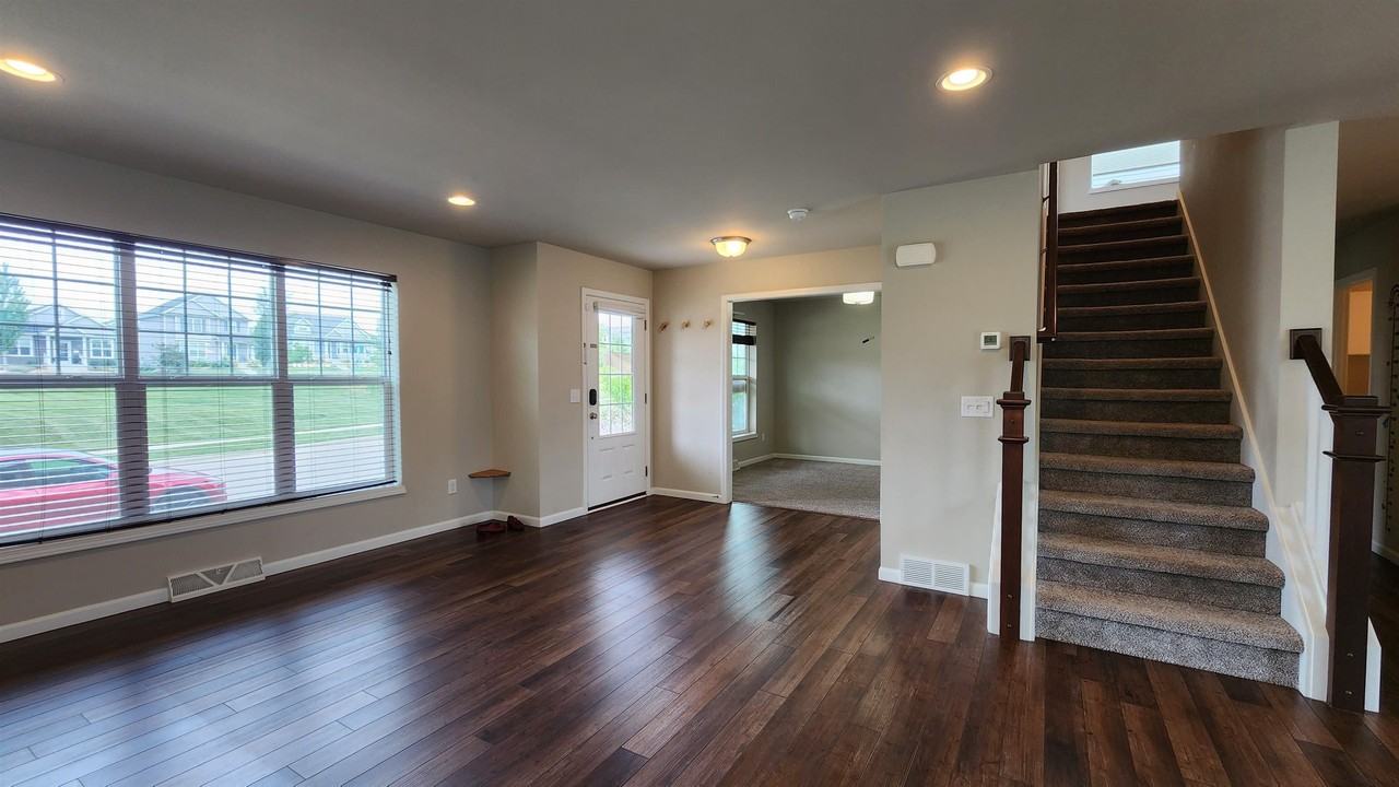 9359 Highland Gate Way #1 - Photo 5 of 40