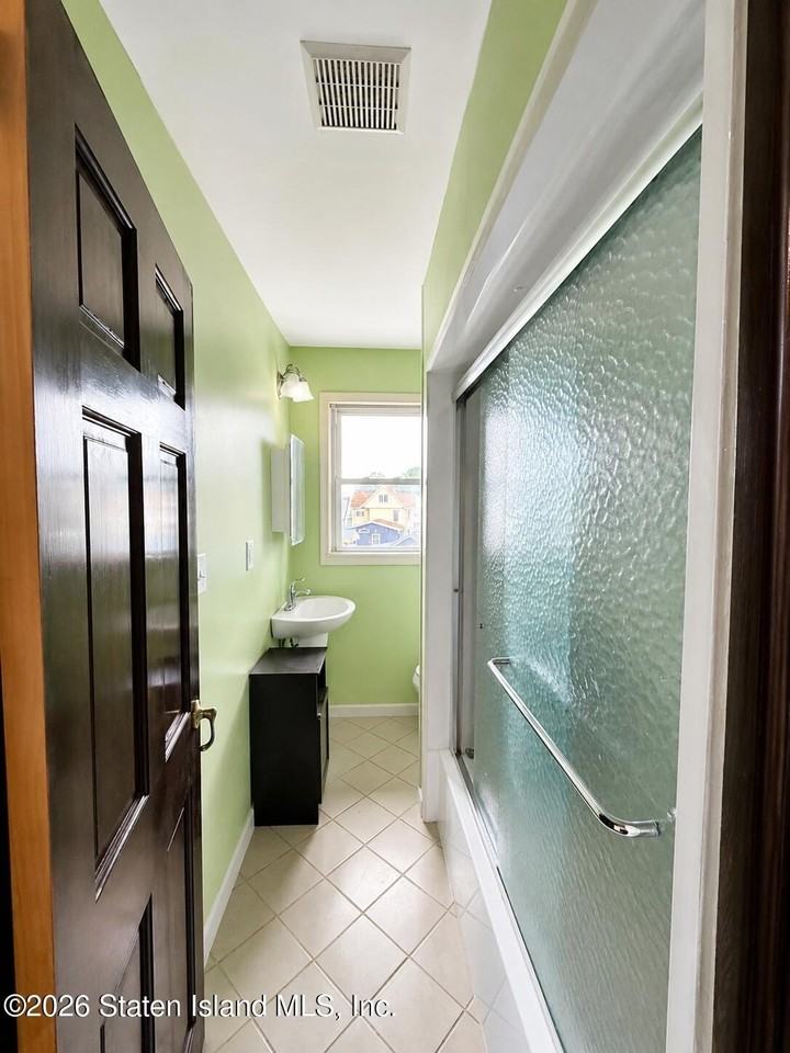 275 Myrtle Ave #A - Photo 6 of 8