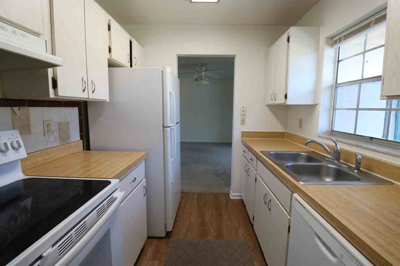 553 Domenico Cir - Photo 4 of 25
