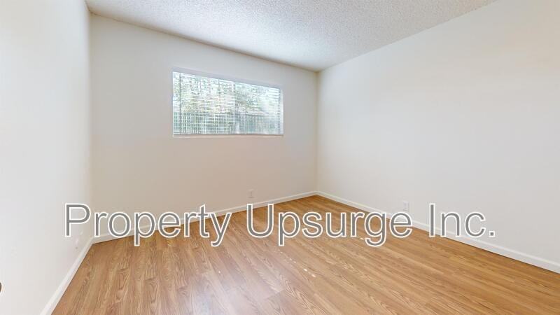 425 Nelson Ave #13 - Photo 6 of 11