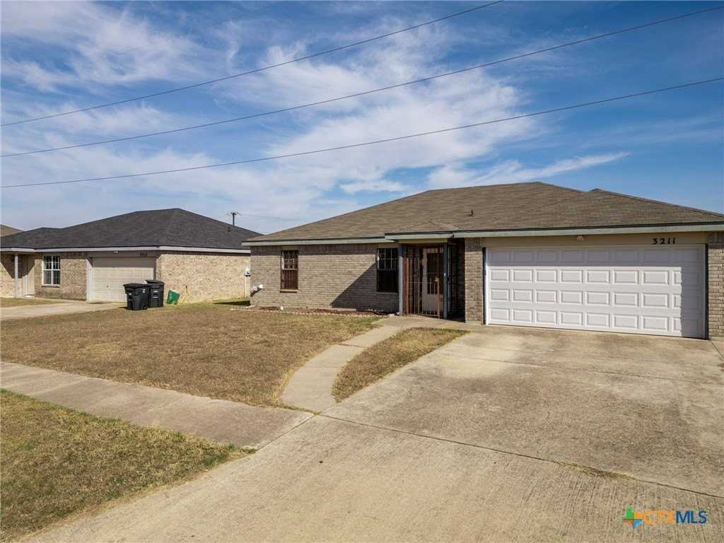 3211 Tom Lockett Dr - Photo 4 of 33