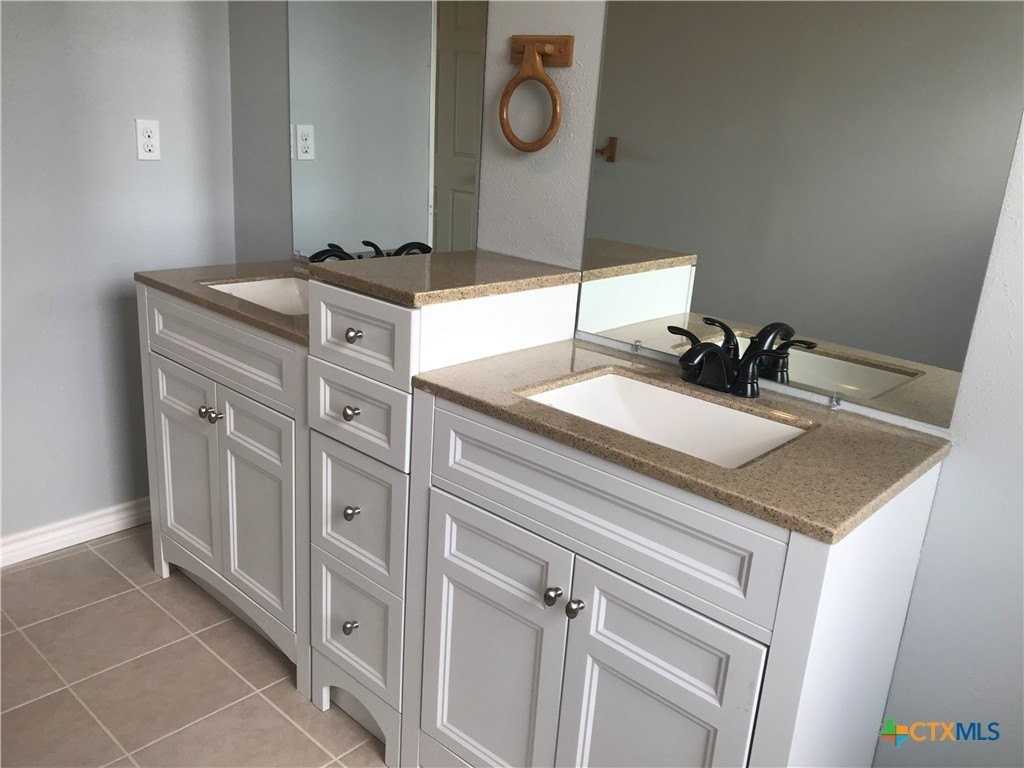 729 Clay Rdg - Photo 6 of 13