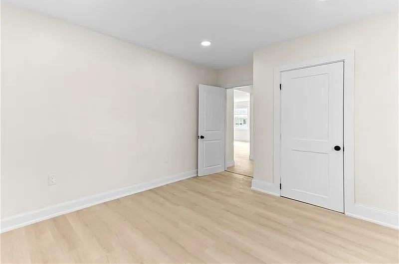 21 Joy St #2 - Photo 7 of 10
