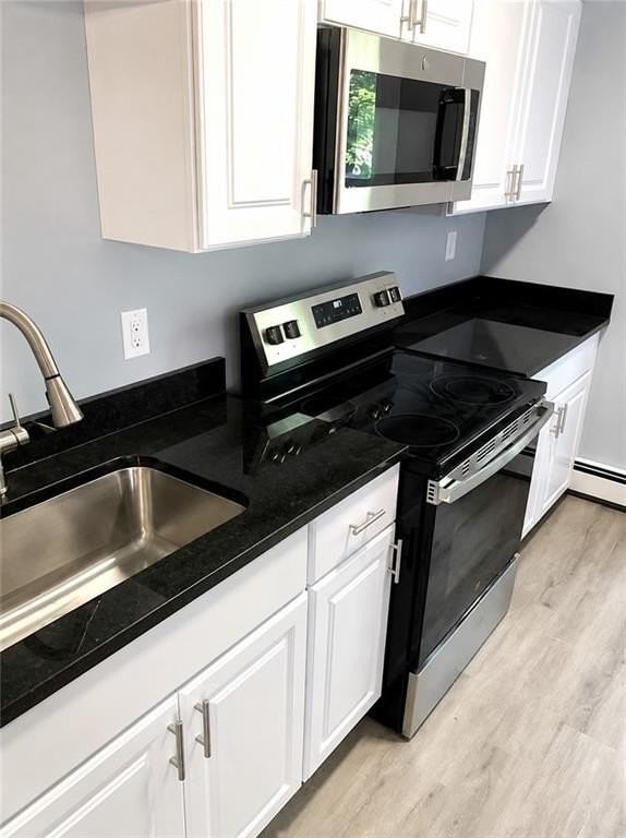 392 Carrington Ave - Photo 4 of 11