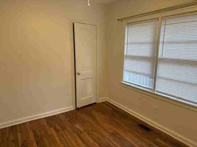 336 Ponce St - Photo 3 of 9