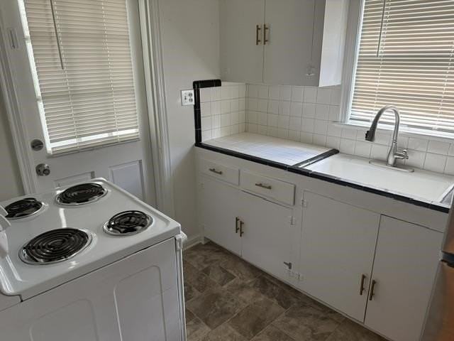 336 Ponce St - Photo 5 of 9