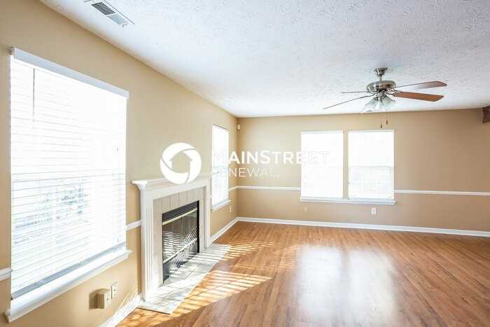 2279 Salem Park Dr - Photo 3 of 17
