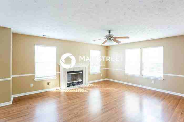 2279 Salem Park Dr - Photo 4 of 17