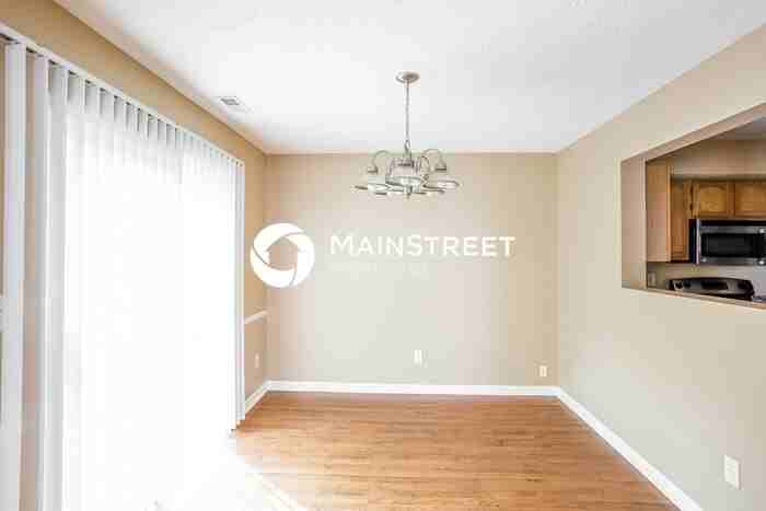 2279 Salem Park Dr - Photo 5 of 17