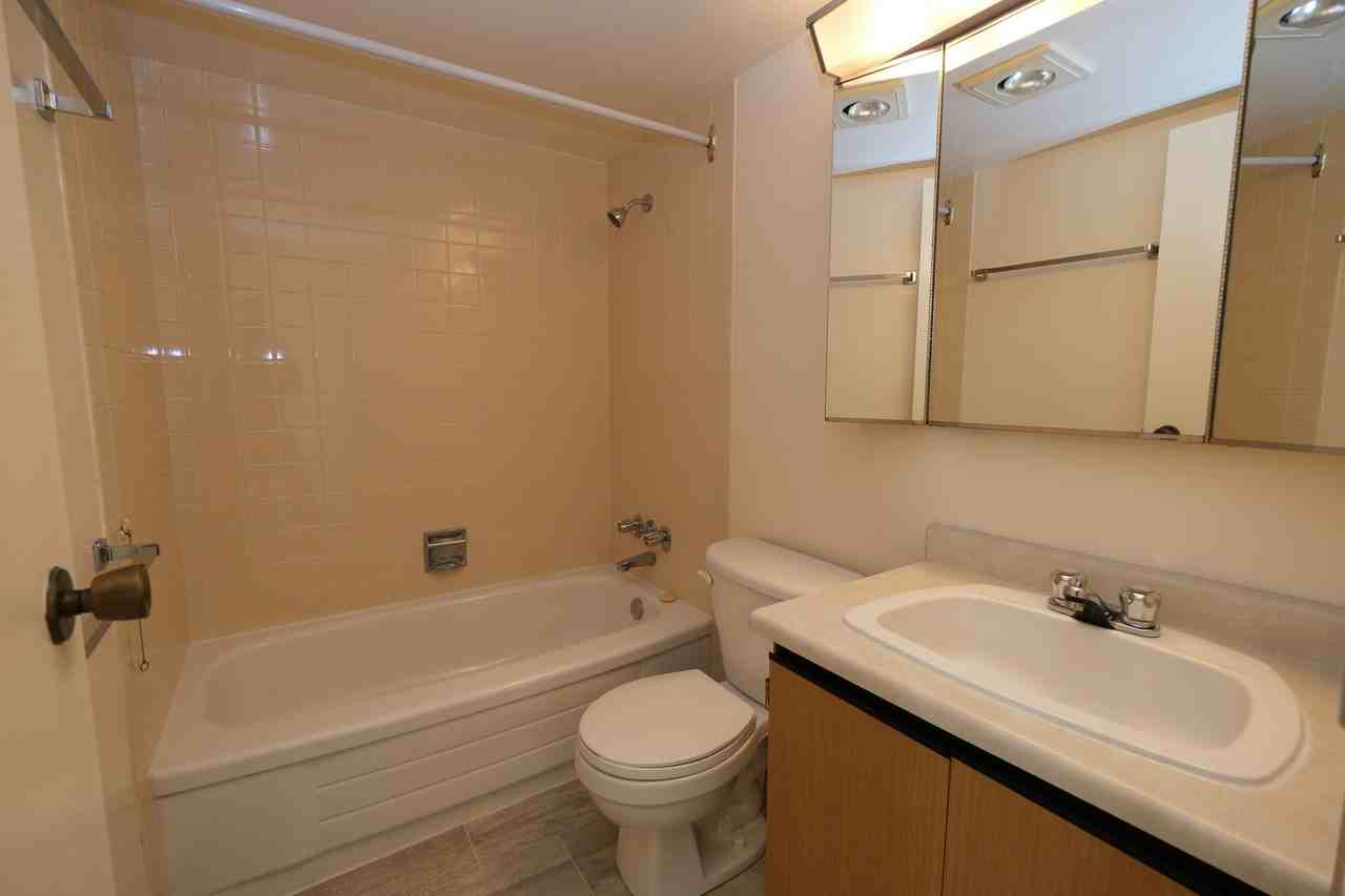 655 Moberly Road #302 - Photo 7 of 8