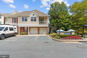 featured image of 5000 Willow Branch Way #206