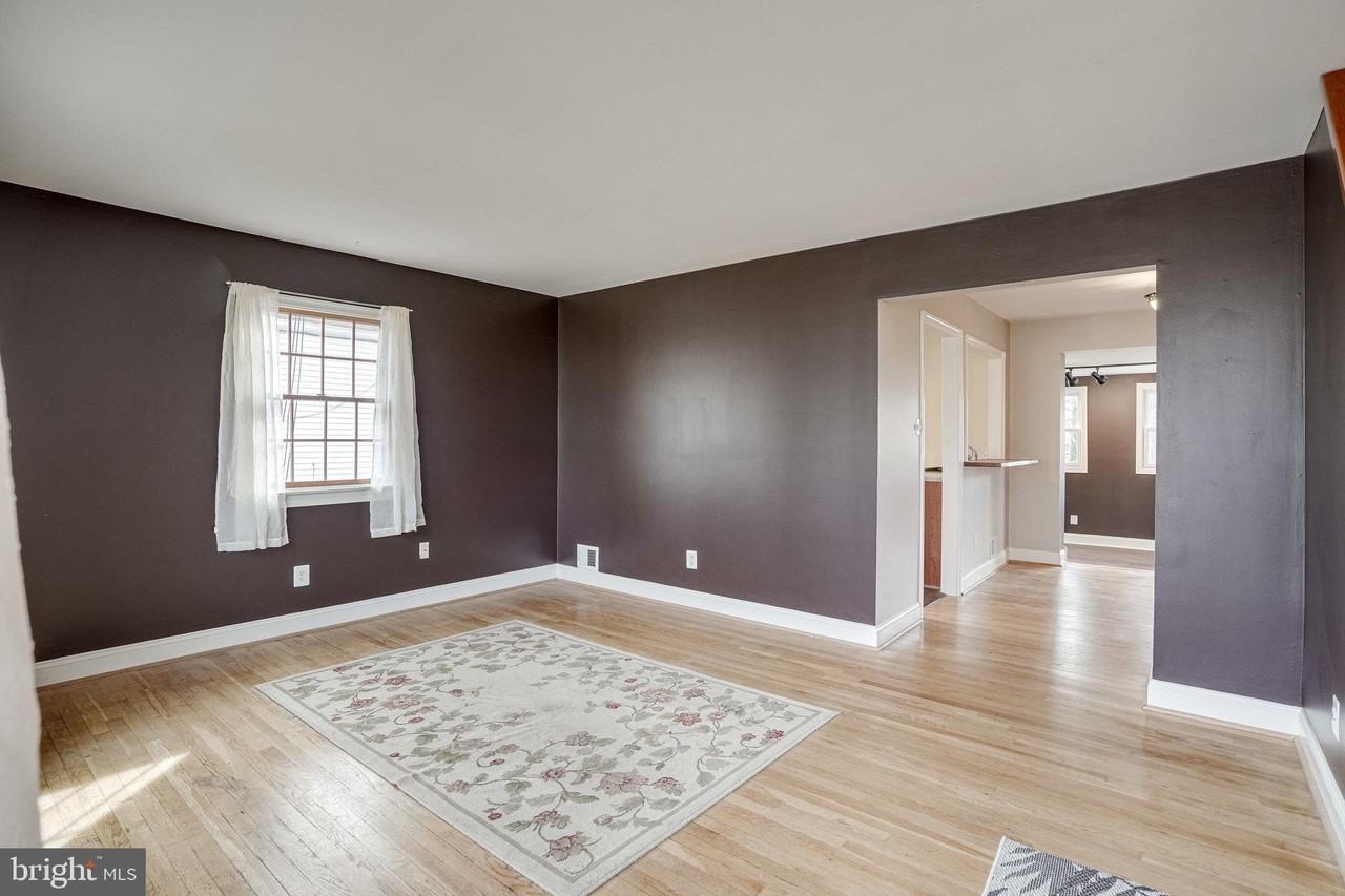 4107 Byrd Ct - Photo 5 of 36