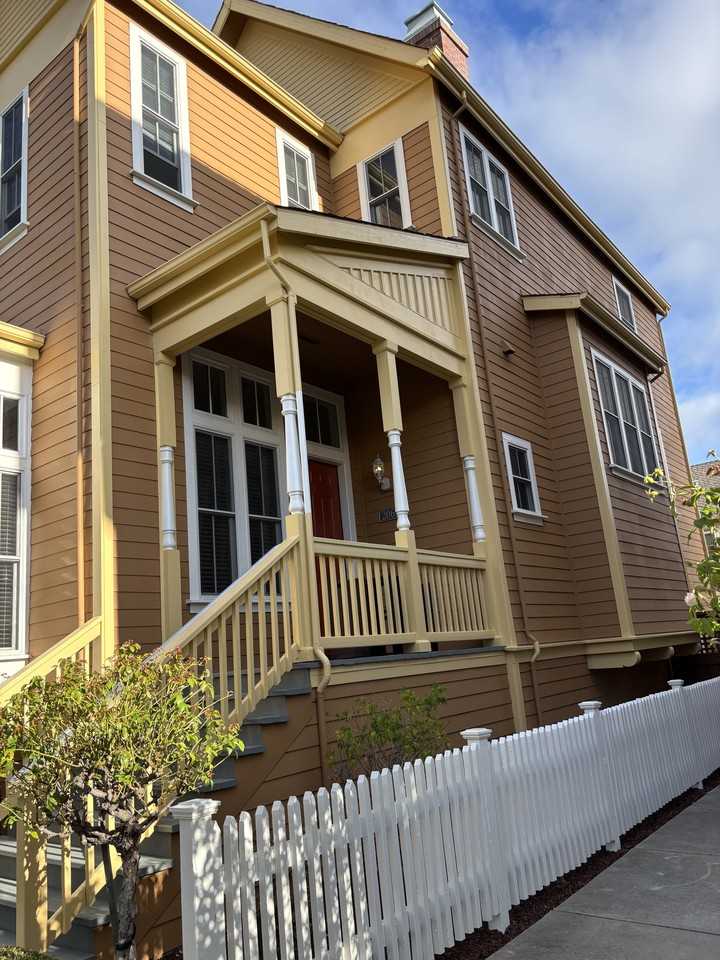 2069 Clark St #NA - Photo 3 of 32