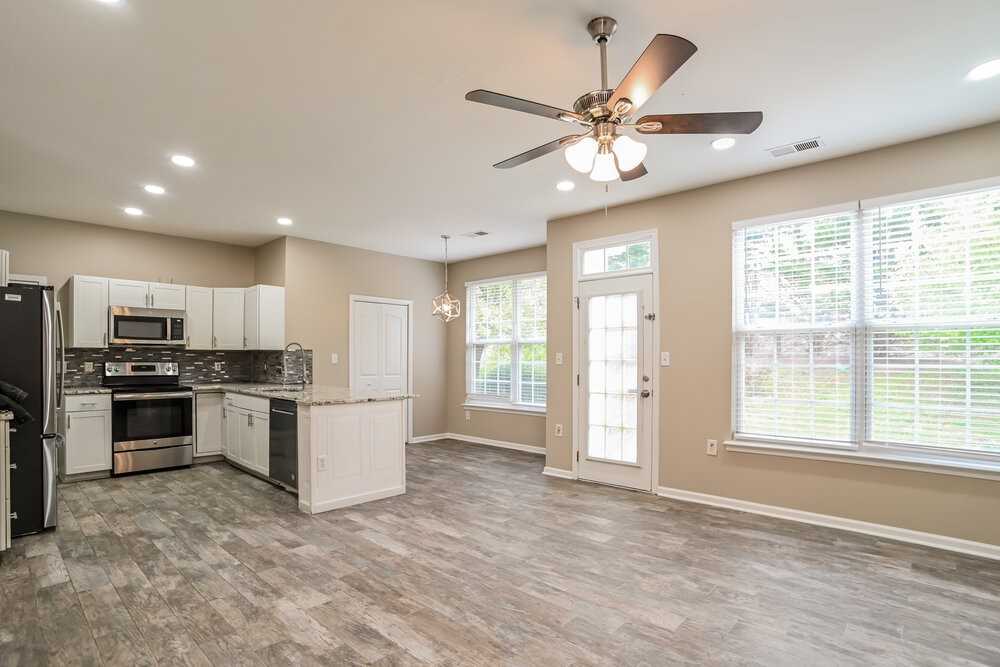 2605 Brahman Meadows Ln - Photo 5 of 17