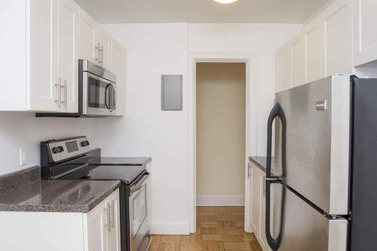 555 Russell Hill Road #A - Photo 5 of 10