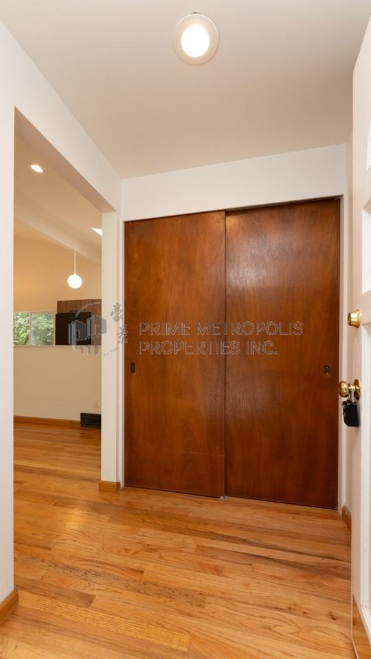 1646 152nd Ave Se #1 - Photo 5 of 30