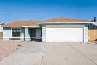 11239 N 65th Ave - Photo 1 of 1