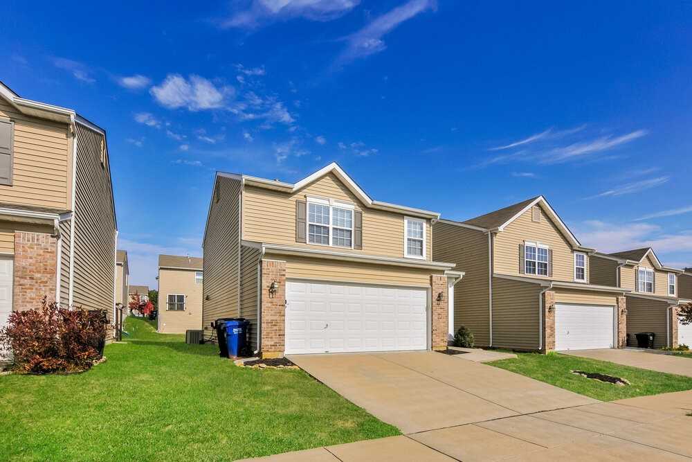 209 Cimarron Ridge Xing - Photo 2 of 25