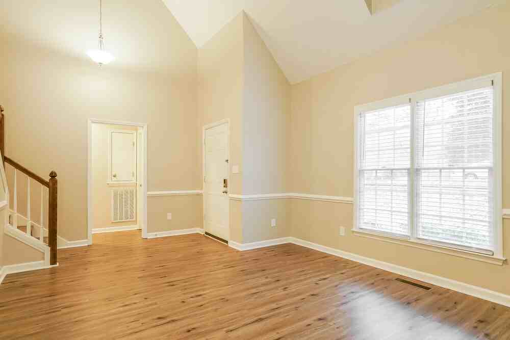 506 Tyler Run Dr - Photo 5 of 18