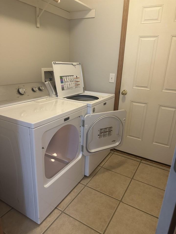 2021 Sawyer Pl #1 - Photo 5 of 13