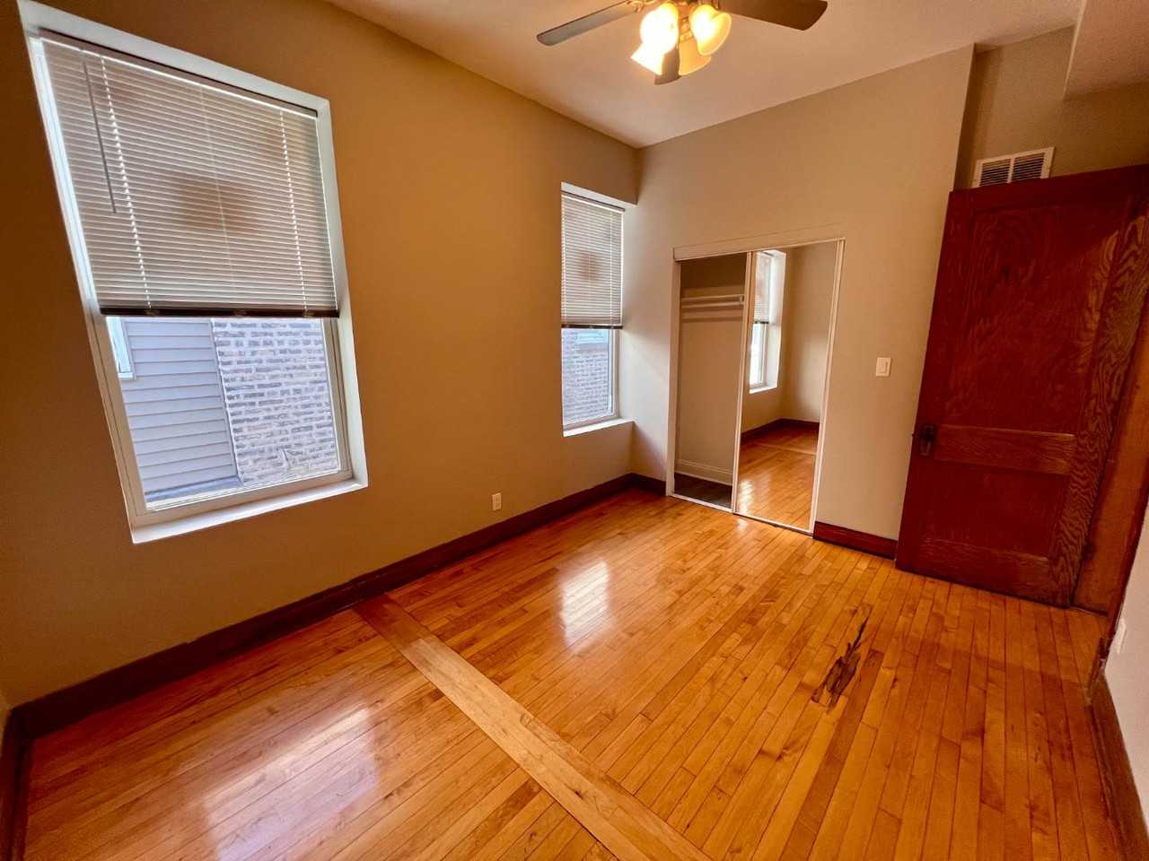 3855 W Wrightwood Ave - Photo 7 of 10