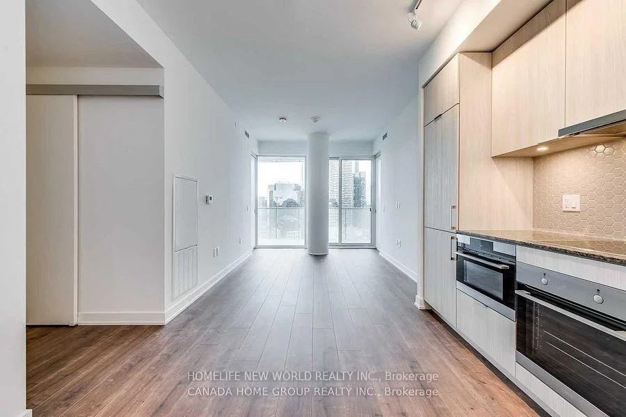 15 Queens Quay East - Photo 3 of 17
