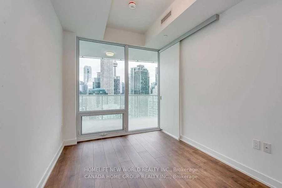 15 Queens Quay East - Photo 7 of 17