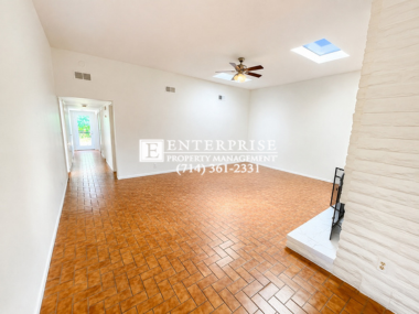 2 Seton Rd - Photo 4 of 13
