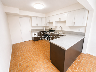 2 Seton Rd - Photo 6 of 13