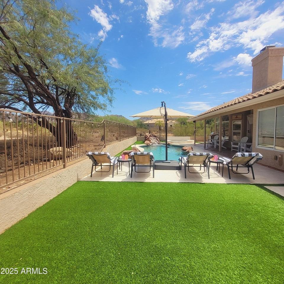 9482 E Palm Tree Dr - Photo 4 of 30
