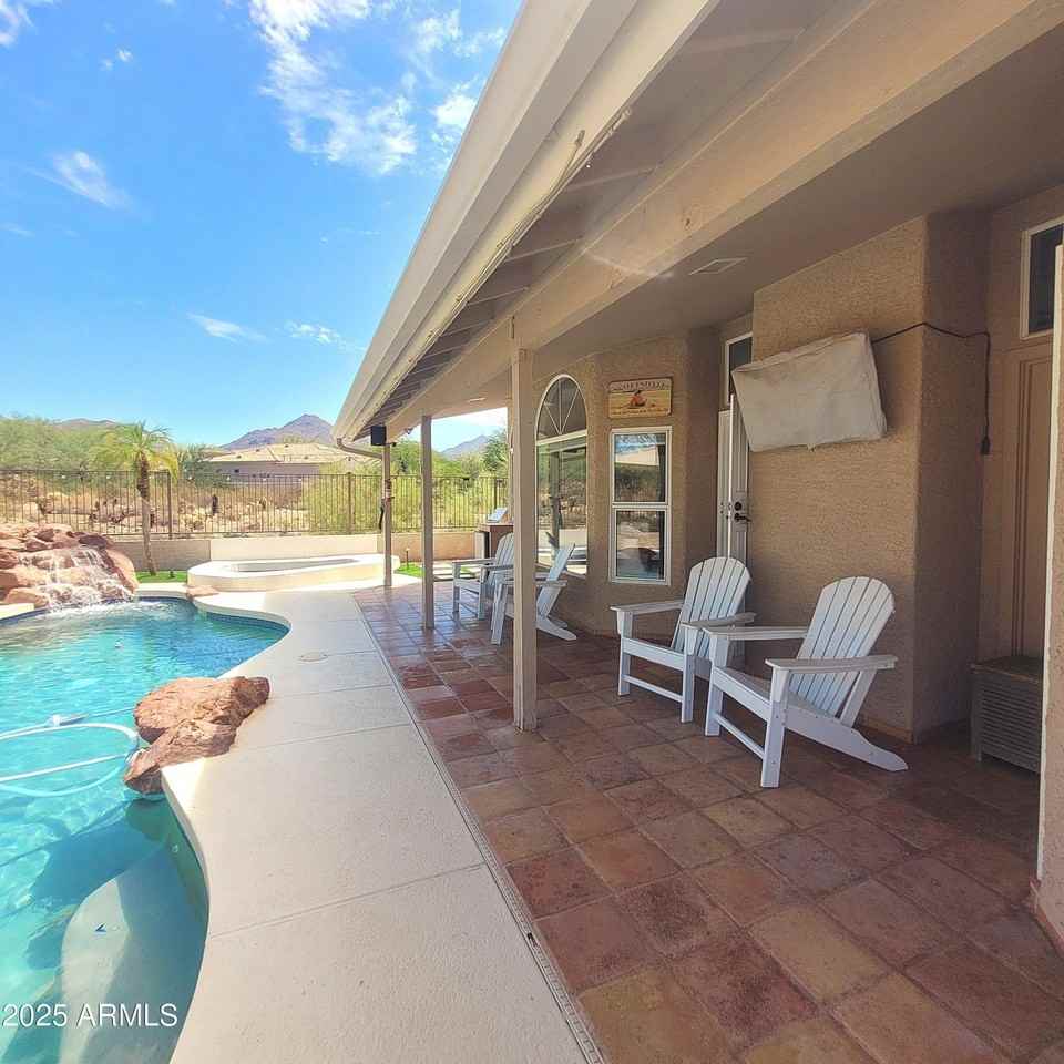 9482 E Palm Tree Dr - Photo 7 of 30