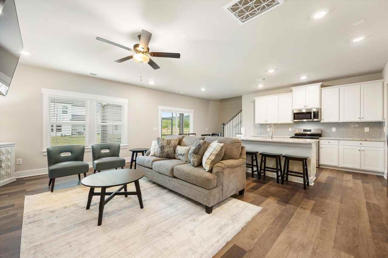 2117 Firelight Way #90 - Photo 7 of 50